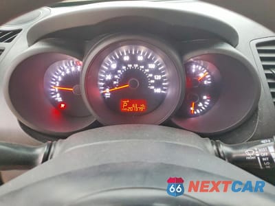 Zdjęcie 9 z 12 samochodu: 2013 KIA SOUL VIN:KNDJT2A55D7574883 - miniatura