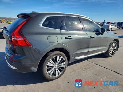 Trzecie zdjęcie samochodu z tyłu: 2022 VOLVO XC60 B5 INSCRIPTION VIN:YV4L12DL2N1945444 - miniatura