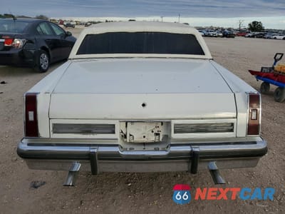 Zdjęcie 6 z 12 samochodu: 1984 OLDSMOBILE 98 REGENCY VIN:1G3AG69YXEM807086 - miniatura