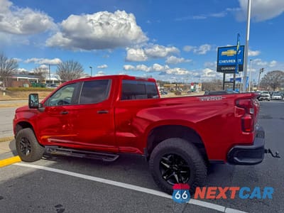 Trzecie zdjęcie samochodu z tyłu: 2021 CHEVROLET SILVERADO K1500 LT TRAIL BOSS VIN:3GCPYFED3MG246645 - miniatura