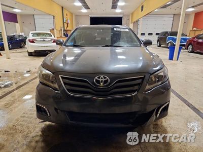 Piąte zdjęcie samochodu w środku: 2011 TOYOTA CAMRY BASE VIN:4T1BF3EK6BU181535 - miniatura
