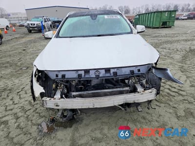 Piąte zdjęcie samochodu w środku: 2018 MERCEDES-BENZ GLA 250 4MATIC VIN:WDCTG4GB5JJ491811 - miniatura