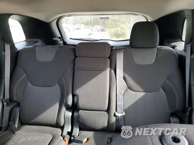 Zdjęcie 10 z 12 samochodu: 2016 JEEP CHEROKEE LATITUDE VIN:1C4PJMCB4GW340923 - miniatura