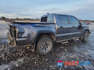 Trzecie zdjęcie samochodu z tyłu: 2023 TOYOTA TACOMA DOUBLE CAB VIN:3TYCZ5AN6PT148157 - miniatura