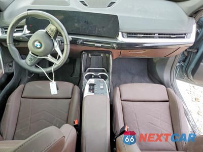 Zdjęcie 8 z 13 samochodu: 2025 BMW X1 XDRIVE28I VIN:WBX73EF07S5395720 - miniatura