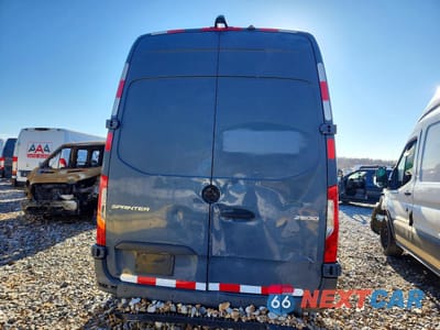 Zdjęcie 6 z 13 samochodu: 2019 MERCEDES-BENZ SPRINTER 2500/3500 VIN:WD4PF1CD6KP135565 - miniatura