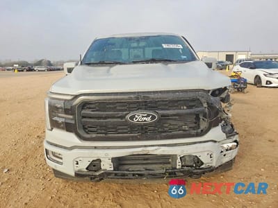 Piąte zdjęcie samochodu w środku: 2024 FORD F150 LARIAT VIN:1FTFW5L88RFA88197 - miniatura