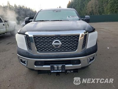 Piąte zdjęcie samochodu w środku: 2017 NISSAN TITAN XD SV VIN:1N6BA1C45HN549568 - miniatura
