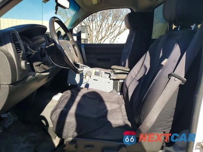 Zdjęcie 7 z 13 samochodu: 2011 CHEVROLET SILVERADO C3500 LT VIN:1GB3C0CG6BF191943 - miniatura