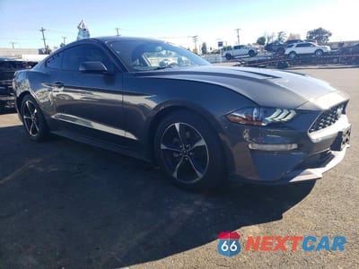 Czwarte zdjęcie samochodu z boku: 2020 FORD MUSTANG VIN:1FA6P8TH8L5114394 - miniatura