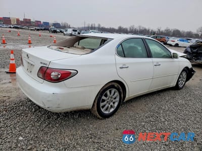 Trzecie zdjęcie samochodu z tyłu: 2003 LEXUS ES 300 VIN:JTHBF30G836017120 - miniatura