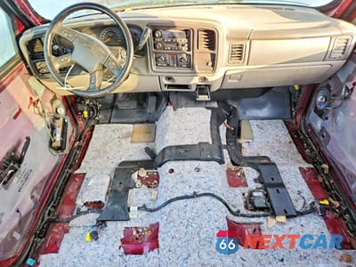 Zdjęcie 8 z 12 samochodu: 2005 CHEVROLET SUBURBAN K1500 VIN:1GNFK16ZX5J251651 - miniatura