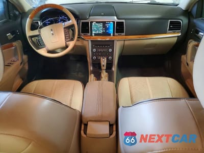 Zdjęcie 8 z 13 samochodu: 2010 LINCOLN MKZ VIN:3LNHL2GC1AR751272 - miniatura