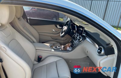 Piąte zdjęcie samochodu w środku: 2018 MERCEDES-BENZ C 300 VIN:WDDWJ4JBXJF670349 - miniatura