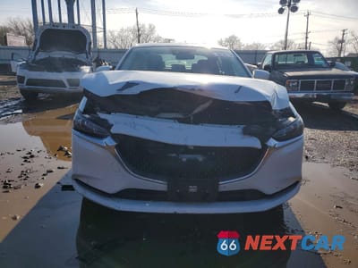 Piąte zdjęcie samochodu w środku: 2018 MAZDA 6 TOURING VIN:JM1GL1VM5J1312513 - miniatura