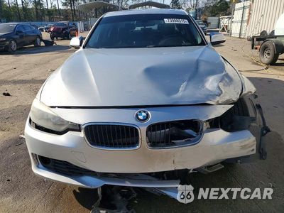 Piąte zdjęcie samochodu w środku: 2013 BMW 328 I VIN:WBA3A5C59DF356056 - miniatura