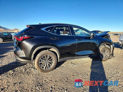 Trzecie zdjęcie samochodu z tyłu: 2025 LEXUS NX 350H BASE VIN:JTJGKCEZ8S2044303 - miniatura