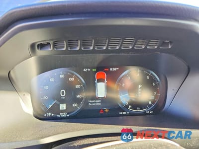 Zdjęcie 9 z 14 samochodu: 2017 VOLVO XC90 T6 VIN:YV4A22PM9H1125889 - miniatura