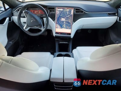 Zdjęcie 8 z 12 samochodu: 2017 TESLA MODEL S VIN:5YJSA1E20HF207460 - miniatura