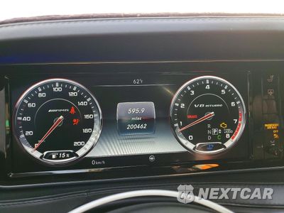 Zdjęcie 9 z 12 samochodu: 2015 MERCEDES-BENZ S 63 AMG VIN:WDDUG7JB2FA094493 - miniatura