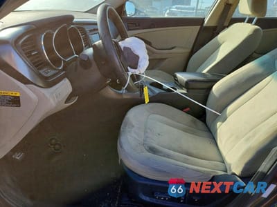 Zdjęcie 7 z 12 samochodu: 2011 KIA OPTIMA VIN:KNAGM4A78B5161379 - miniatura