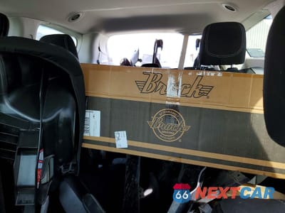 Zdjęcie 10 z 14 samochodu: 2023 CHRYSLER VOYAGER LX VIN:2C4RC1CG4PR596520 - miniatura