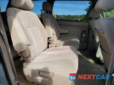 Zdjęcie 11 z 14 samochodu: 2000 TOYOTA SIENNA LE VIN:4T3ZF13C0YU267700 - miniatura