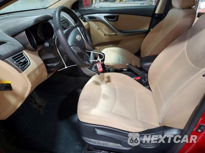 Zdjęcie 7 z 12 samochodu: 2013 HYUNDAI ELANTRA GLS VIN:KMHDH4AEXDU965468 - miniatura