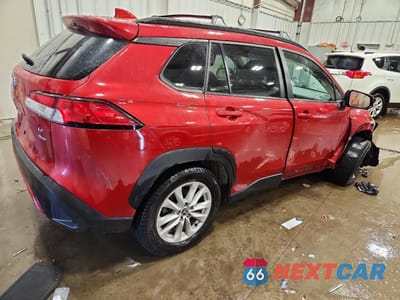 Trzecie zdjęcie samochodu z tyłu: 2022 TOYOTA COROLLA CROSS LE VIN:7MUCAABG5NV002377 - miniatura