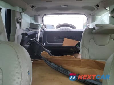 Zdjęcie 10 z 13 samochodu: 2017 VOLVO XC90 T6 VIN:YV4A22PL1H1139373 - miniatura