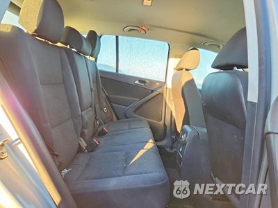 Zdjęcie 11 z 13 samochodu: 2013 VOLKSWAGEN TIGUAN S VIN:WVGBV3AX2DW569079 - miniatura