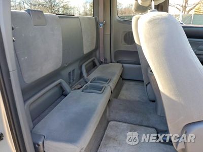 Zdjęcie 10 z 13 samochodu: 2006 TOYOTA TACOMA ACCESS CAB VIN:5TETX22NX6Z208926 - miniatura