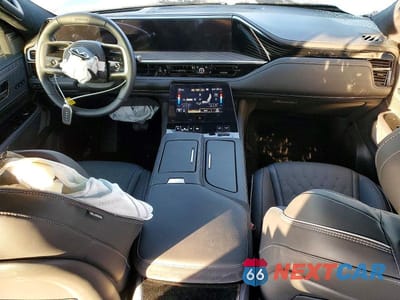 Zdjęcie 8 z 13 samochodu: 2025 INFINITI QX80 AUTOGRAPH VIN:JN8AZ3CC1S9603365 - miniatura