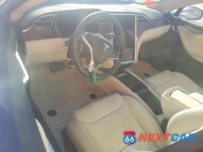Zdjęcie 8 z 13 samochodu: 2017 TESLA MODEL S VIN:5YJSA1E27HF231691 - miniatura
