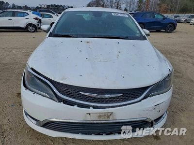 Piąte zdjęcie samochodu w środku: 2015 CHRYSLER 200 LIMITED VIN:1C3CCCAB8FN691445 - miniatura