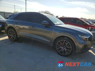 Czwarte zdjęcie samochodu z boku: 2020 AUDI Q8 PRESTIGE S-LINE VIN:WA1FVAF12LD010053 - miniatura