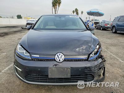 Piąte zdjęcie samochodu w środku: 2016 VOLKSWAGEN E-GOLF SEL PREMIUM VIN:WVWPP7AU9GW903596 - miniatura