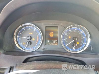 Zdjęcie 9 z 12 samochodu: 2018 TOYOTA COROLLA L VIN:5YFBURHE0JP767274 - miniatura