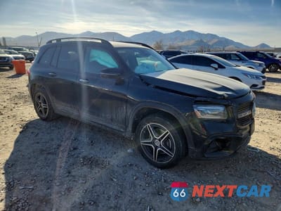 Czwarte zdjęcie samochodu z boku: 2024 MERCEDES-BENZ GLB 250 4MATIC VIN:W1N4M4HB6RW376563 - miniatura