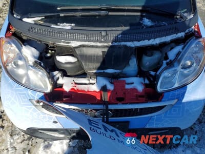 Zdjęcie 11 z 12 samochodu: 2013 SMART FORTWO PURE VIN:WMEEJ3BA9DK615233 - miniatura