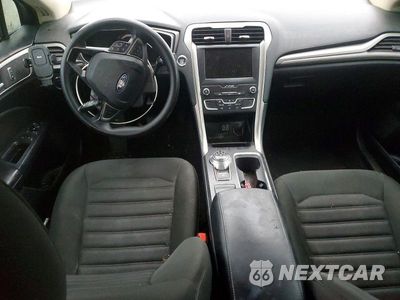 Zdjęcie 8 z 11 samochodu: 2019 FORD FUSION SE VIN:3FA6P0HD0KR192932 - miniatura