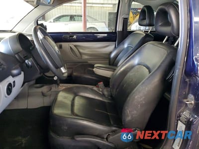 Zdjęcie 7 z 13 samochodu: 2000 VOLKSWAGEN NEW BEETLE GLS VIN:3VWCA21C2YM477100 - miniatura