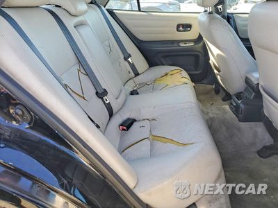 Zdjęcie 10 z 13 samochodu: 2004 LEXUS IS 300 VIN:JTHBD192240092630 - miniatura