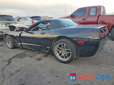 Drugie zdjęcie samochodu z przodu: 2004 CHEVROLET CORVETTE Z06 VIN:1G1YY12SX45114590 - miniatura