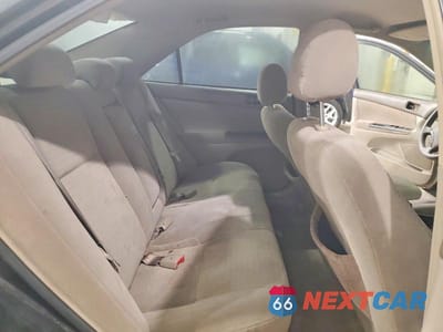 Zdjęcie 10 z 12 samochodu: 2005 TOYOTA CAMRY LE VIN:4T1BE32K55U047823 - miniatura