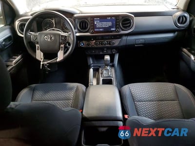 Zdjęcie 8 z 12 samochodu: 2023 TOYOTA TACOMA DOUBLE CAB VIN:3TYCZ5AN8PT166000 - miniatura