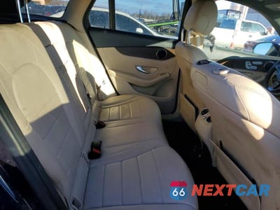 Zdjęcie 11 z 12 samochodu: 2018 MERCEDES-BENZ GLC 300 VIN:WDC0G4JB0JV097430 - miniatura