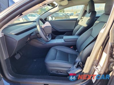 Zdjęcie 7 z 11 samochodu: 2025 TESLA MODEL 3 VIN:5YJ3E1EAXSF044873 - miniatura