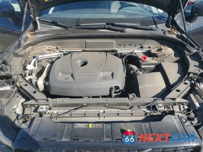 Zdjęcie 11 z 11 samochodu: 2021 VOLVO XC60 T5 R-DESIGN VIN:YV4102DM1M1846647 - miniatura