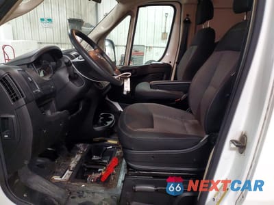 Zdjęcie 7 z 12 samochodu: 2021 RAM PROMASTER 2500 UTILITY / SERVICE VAN VIN:3C6LRVDG1ME527959 - miniatura